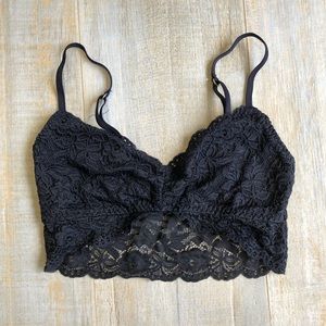 🐾 Gilly Hicks bralette